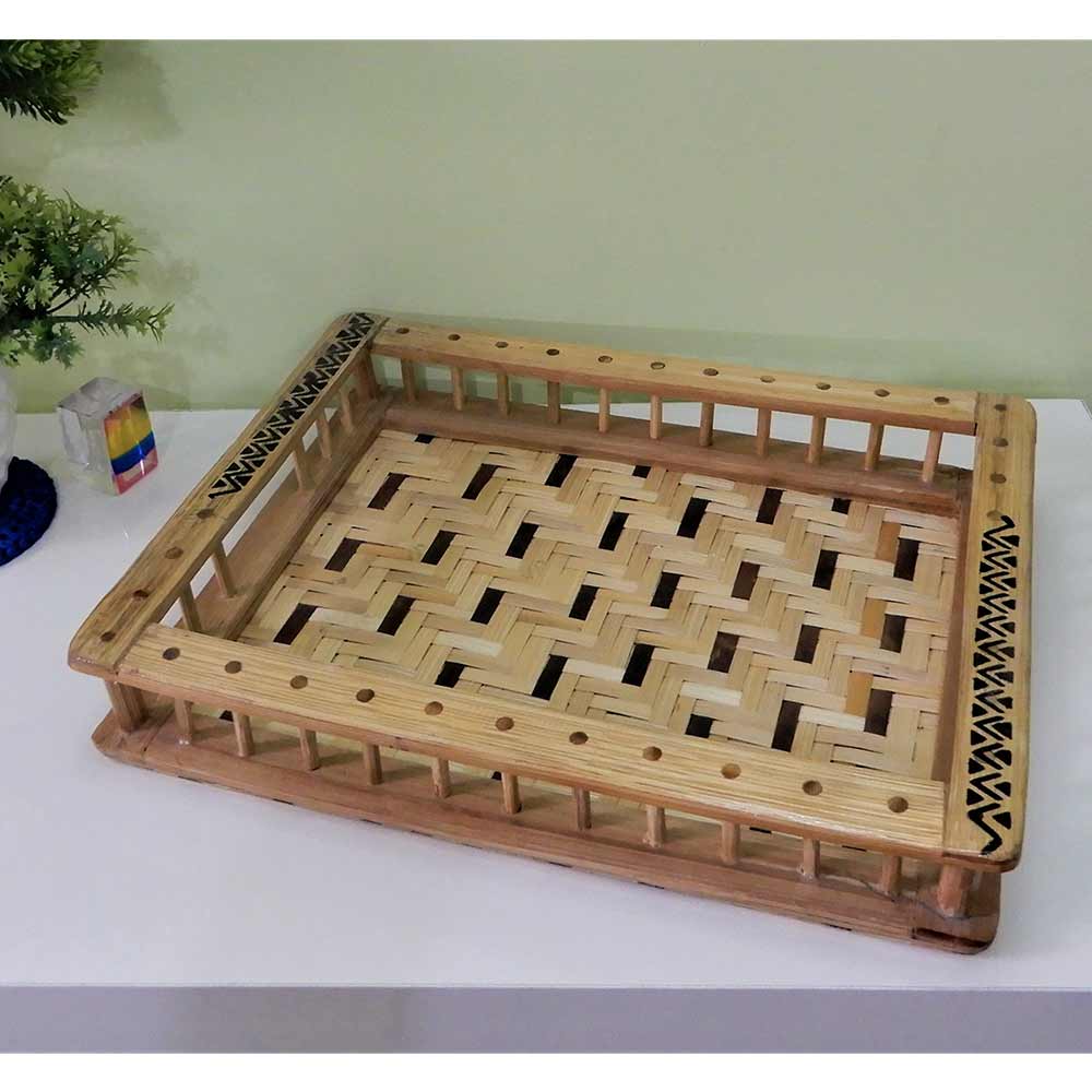 TW008, Bamboo Tray with handpainted Art for serving snacks or use it as Table Organizer, Perfect handmade gifting product by Disoo Fashions, Tray - VT2193