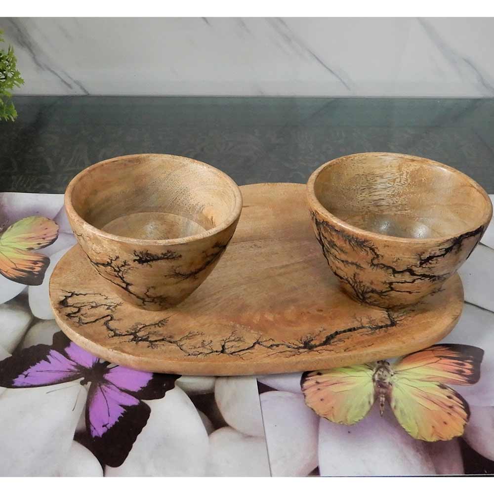 W0015, Oval Serving Serving Tray with special wooden burning effects along with 2 Bowls by Disoo Fashions, Tray with Bowl - VT2202