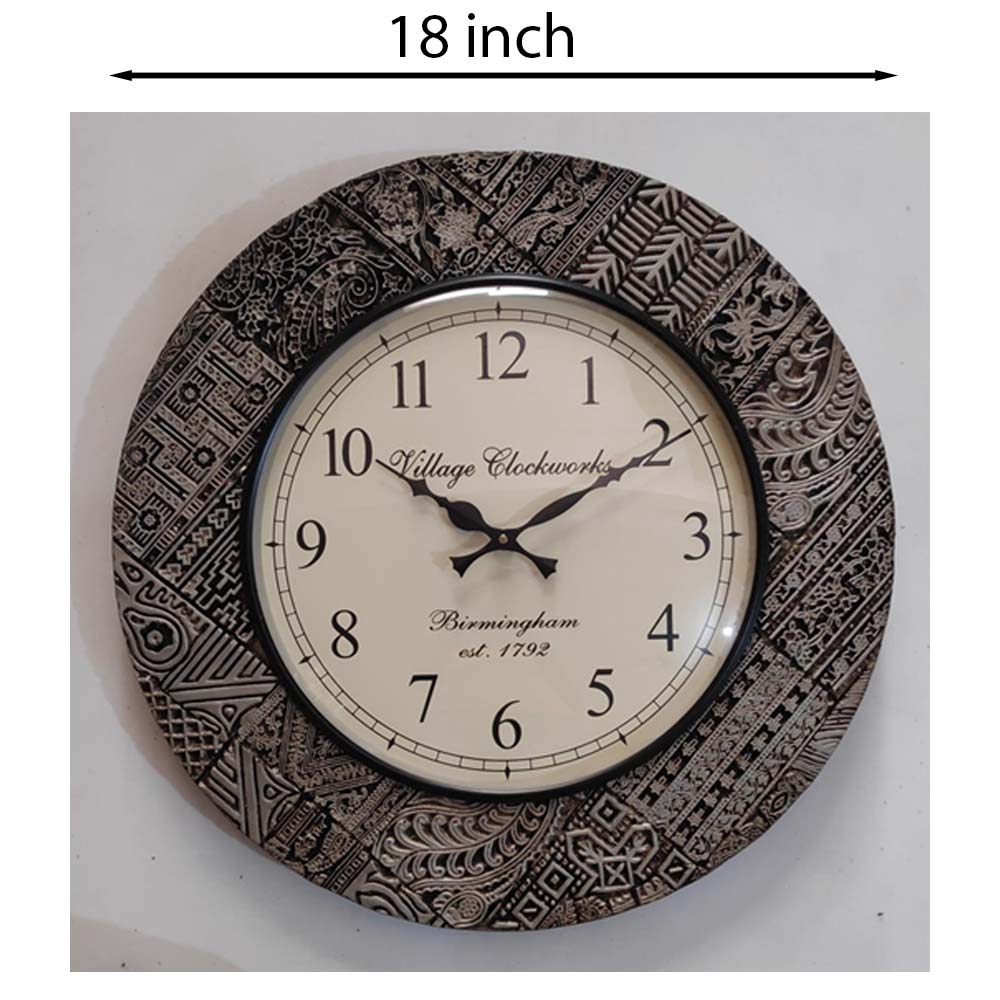 Wall Clock, NP-030 (NAVIKA PRODUCTION),
Wooden Base Black Silver Clock, Wall Clock - VT2262