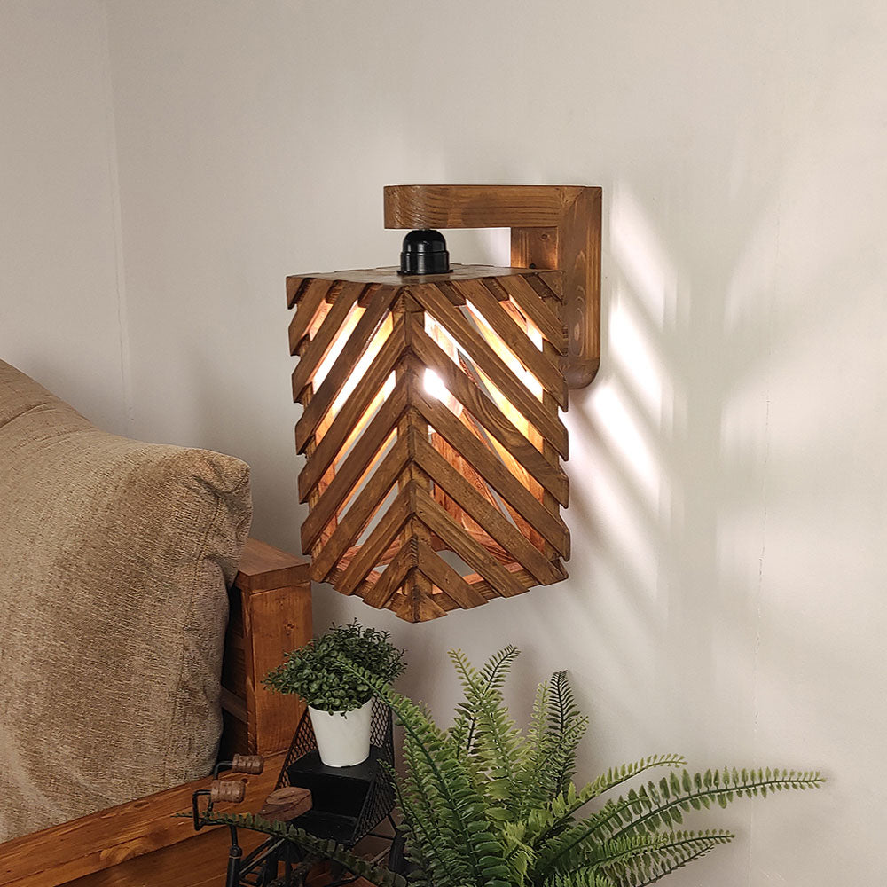 Wall Light, Wall Lamp with Light Brown Color, Wall Lamp in Wood, Wall Lamp for Living & Bedroom Area, Wall Lamp - EL14096