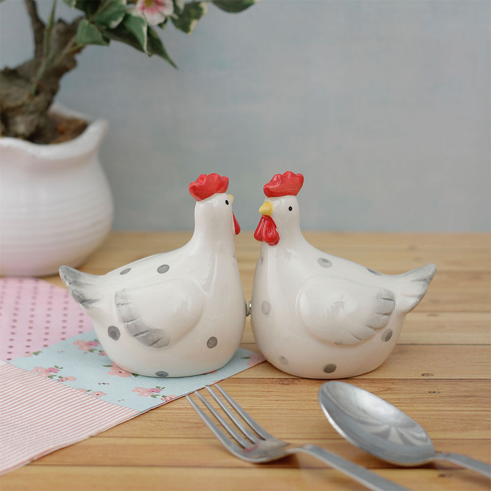 Salt & Pepper Shakers, AVA-GS3-06(A Vintage Affair), White Hens Salt and Pepper Set, Salt & Pepper Shakers - EL16098