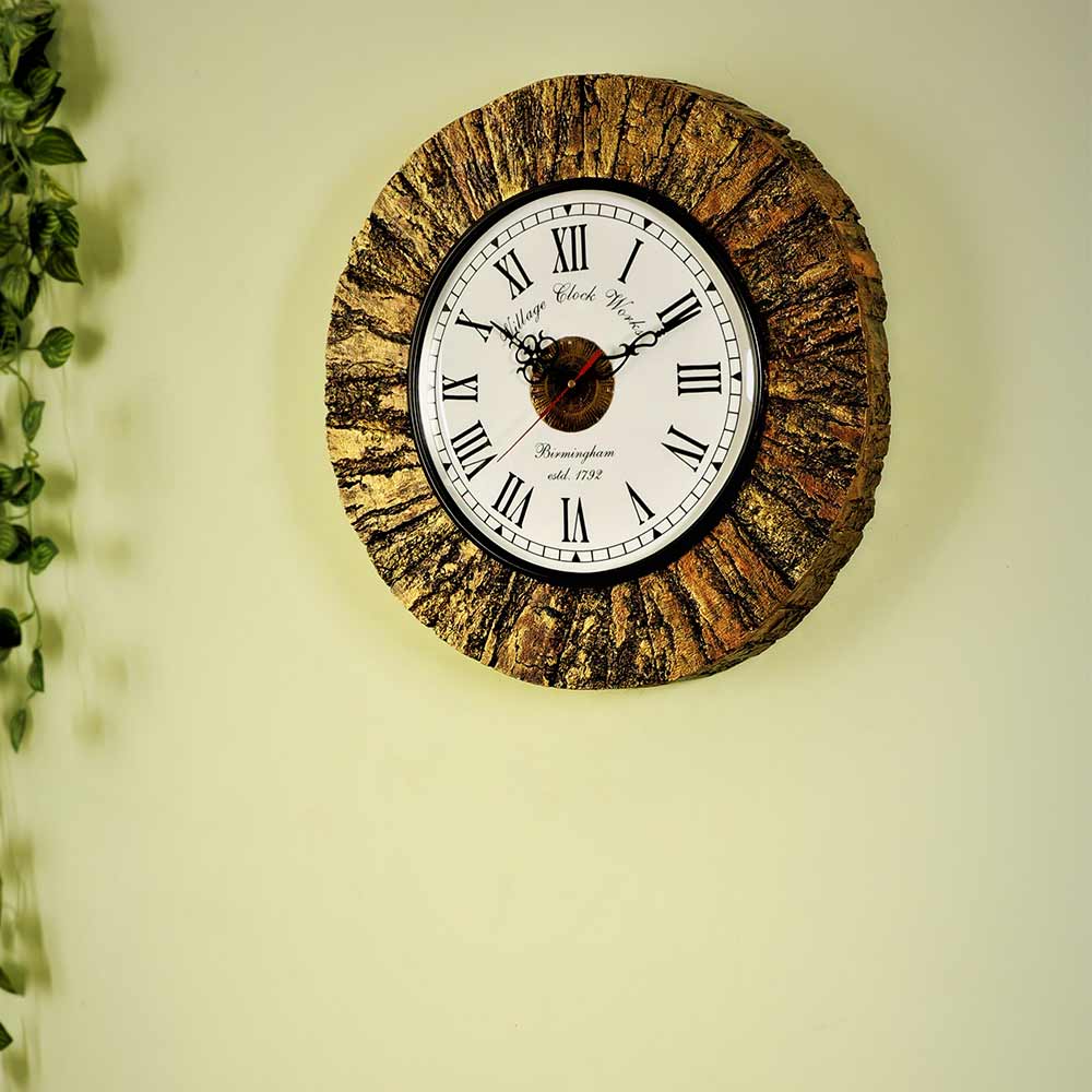 Wall Clock, Round Tree Bark lining Wall Clock In Brown, Wall Clock - EL2182