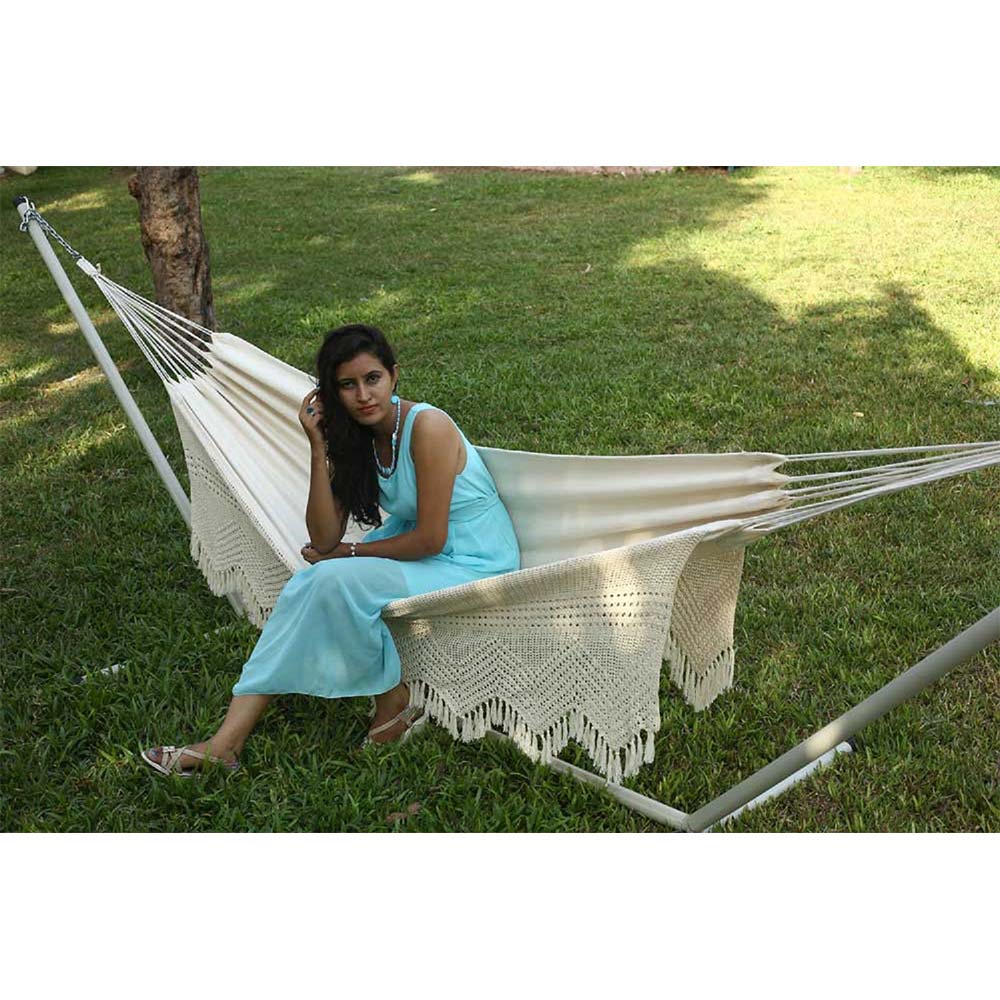 Natural Casual Hanging Swing Chair with Pillows for adults set is made out of 100 percent Cotton thick durable natural canvas, Swing - EL6101