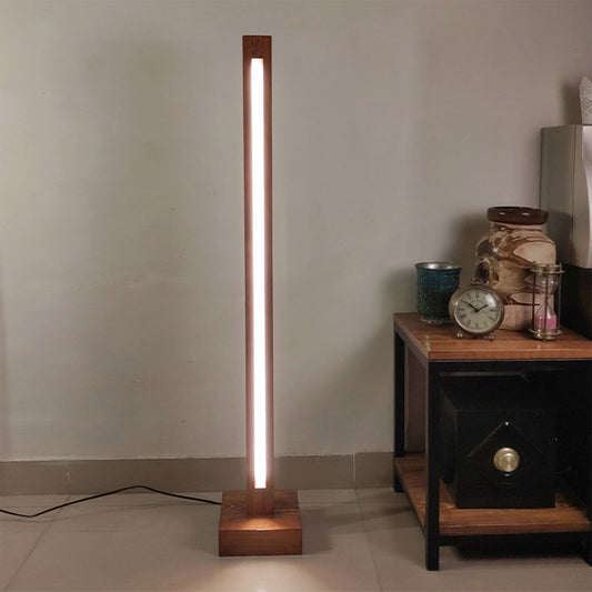 Floor Lamp, Floor Lamp with Brown Color, Floor Lamp in Wood, Floor Lamp for Living & Bedroom Area, Floor Lamp - IM14062