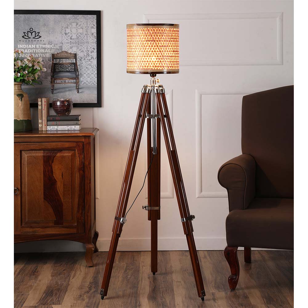 Floor Lamp(KTFL5), Brown Color Floor Lamp, Kraftinn Starnet Large Tripod Lamp, Floor Lamp - IM14184