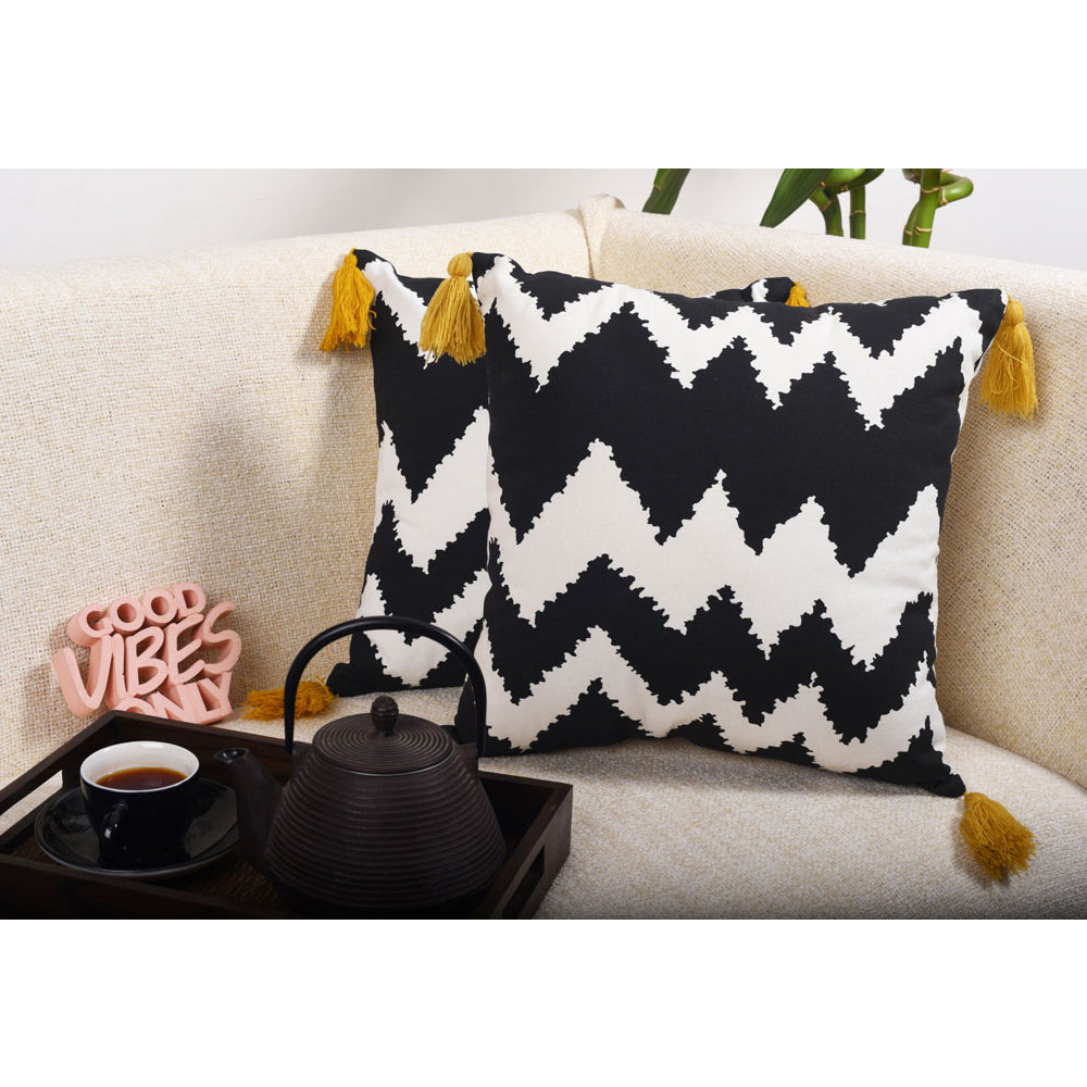 Cushion Cover, Pack Of 2 Cushion Cover, Cushion Cover in 16*16in, Cushion Cover for Living room, Cushion Cover with Black & White Color, Cushion Cover - IM15158