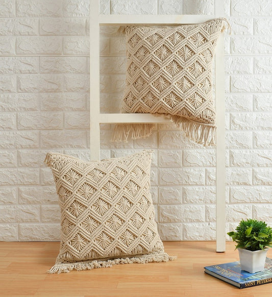 Cushion Cover, (i255_1_18_1), Cushion With OFF-White Color, Cushion For Living & Bedroom Area, Cushion - IM15241