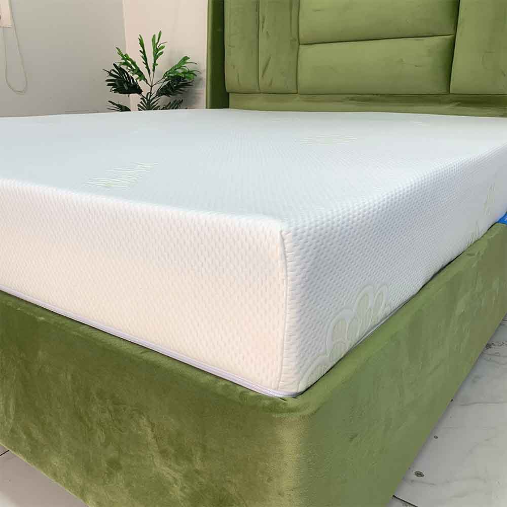 Mattress (CLOUDE), CU__MF__72__72__5, Cloude Orthopedic Cool Gel Memory Foam Mattress 5-Inch King Bed Size, Mattress - IM15846