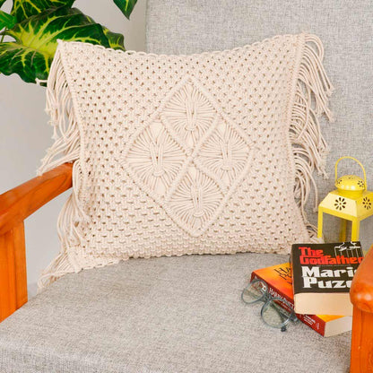 Cushion Cover, (i500_1_16_1), Cushion With Off-White  Color, Cushion For Living & Bedroom Area, Cushion - VT15182