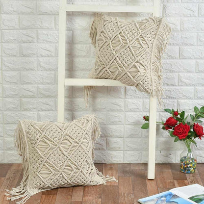 Cushion Cover, (i462_1_16_1), Cushion With OFF-White Color, Cushion For Living & Bedroom Area, Cushion - VT15205