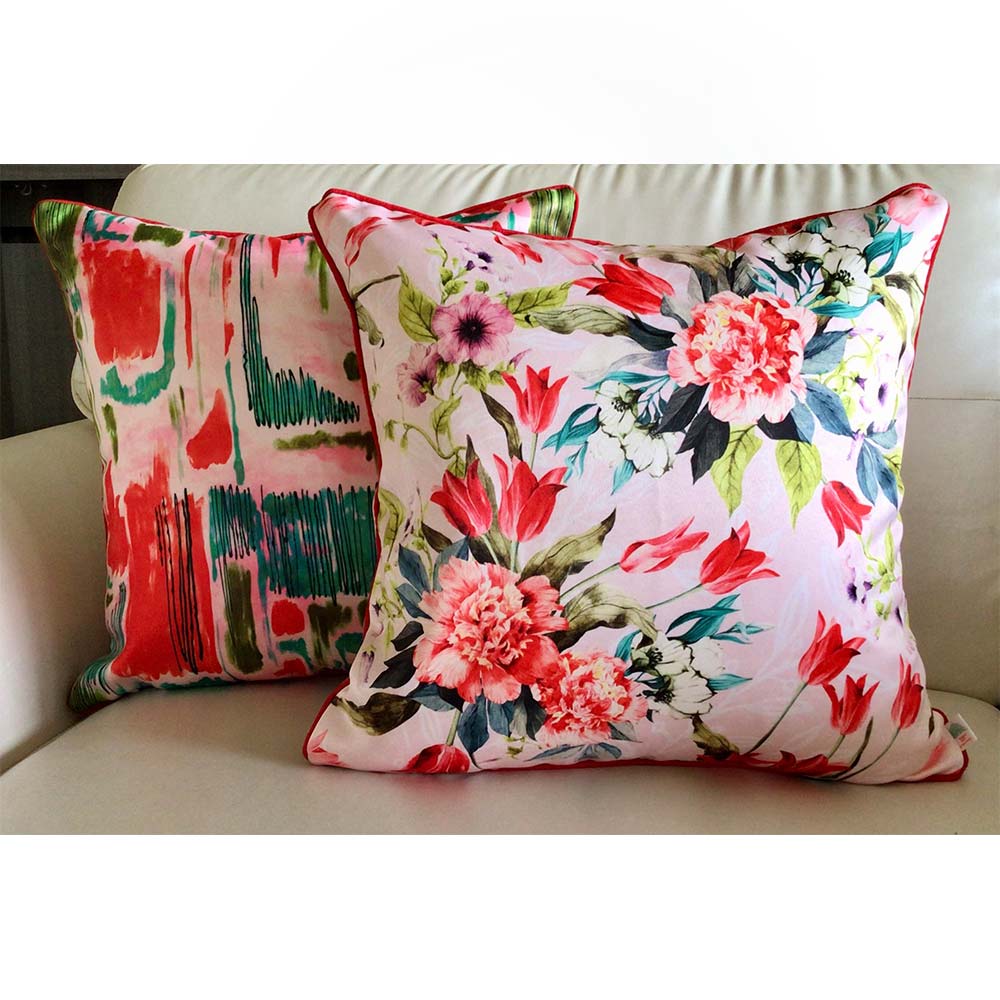 Cushion Covers(TSHWTP02M), Watercolor Tulips- REVERSIBLE- Cushion Covers- Blossom Pink- Set of 2, Cushion Covers - VT15346