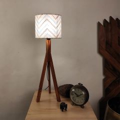 Table Lamp, Table Lamp with Dark Brown & White Color, Table Lamp in Wood, Table Lamp for Living & Bedroom Area, Table Lamp - EL14072