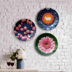 HMD Collections Traditional Art Decorative Ceramic Designer Plates with Stand for Home/Office, Wall Art - VT2124