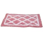 Bath Linen, Pink & White Bath Linen, Rectangular Bath Linen, Bath Linen - IM - 15035